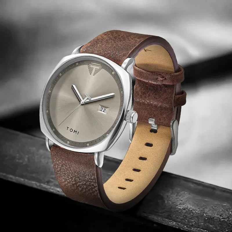 Classic Men's Quartz Analog Watch, Sapphire Crystal, Premium Leather Strap