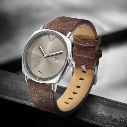 Classic Men's Quartz Analog Watch, Sapphire Crystal, Premium Leather Strap