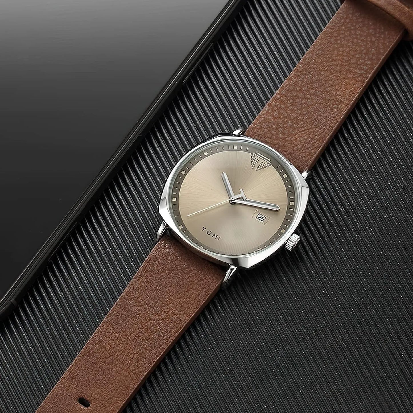Classic Men's Quartz Analog Watch, Sapphire Crystal, Premium Leather Strap