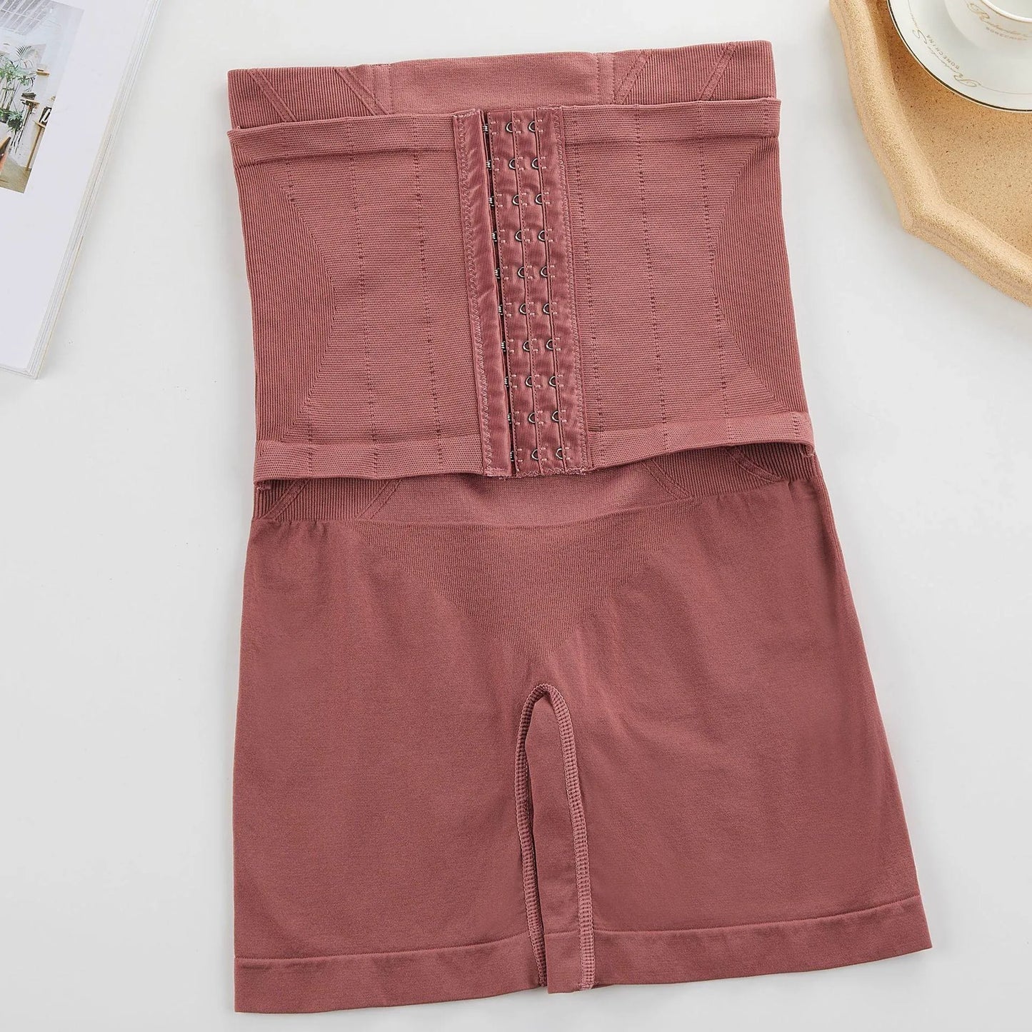 Butt-Lifting And Waist-Cinching Leggings For A Slim Figure
